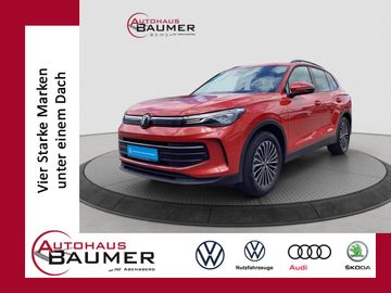 Volkswagen Tiguan - 1
