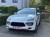 Porsche Cayenne Turbo Chrono/Carbon/Burmester/Pano - Porsche Cayenne aus 2012: Turbo