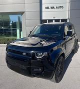 Land Rover Defender 110 X-Dynamic SE 3.0D I6 250 - Land Rover Defender Se mit Hybrid-Antrieb (Diesel-Elektro)