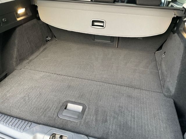 Fahrzeugabbildung Ford Focus 1.0 EcoBoost Mild-Hybrid Titanium X Autom.