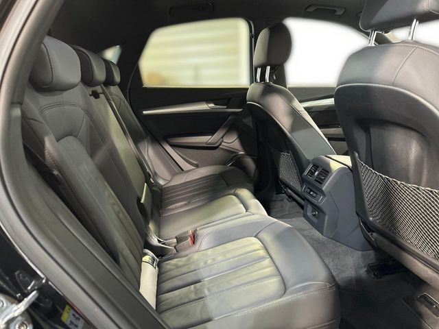 Q5 Sportback 45 TFSI QUATT ADVANCED LED+AHK+PANO