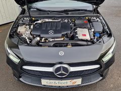 Fahrzeugabbildung Mercedes-Benz A 200d Style DCT Navi SiHz PDC RFK DAB MBUX