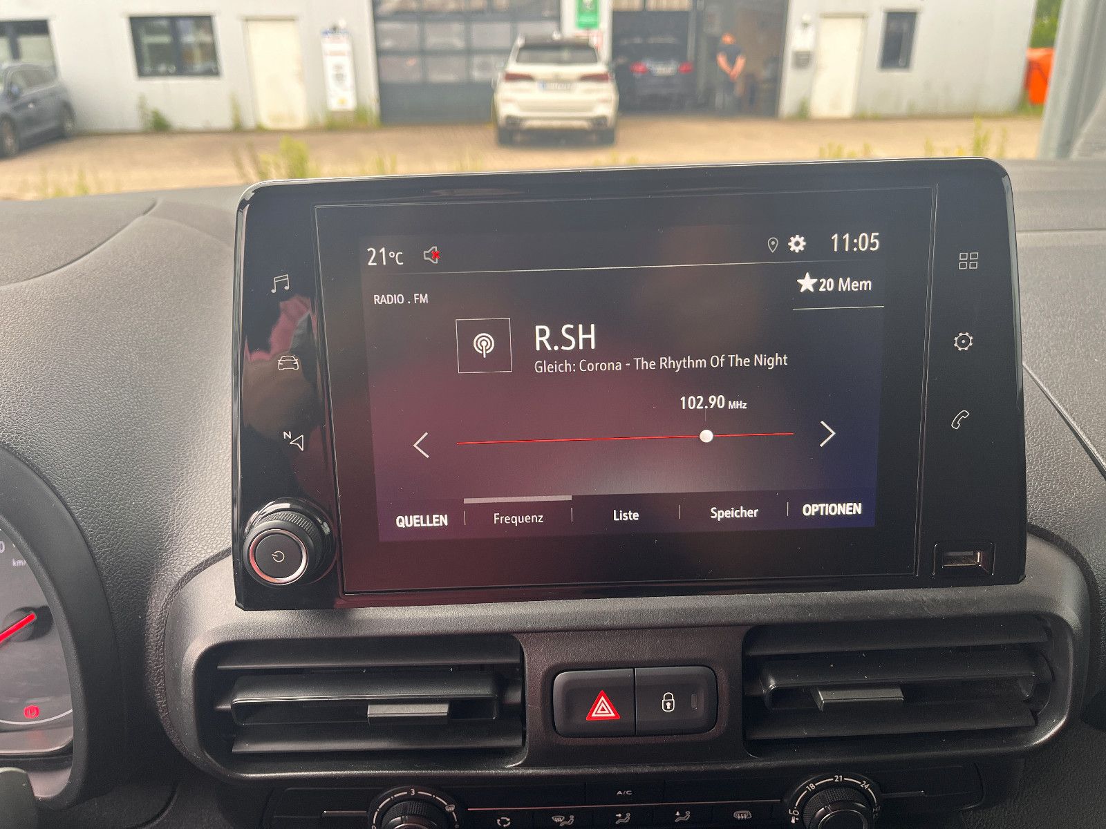 Fahrzeugabbildung Opel Combo E Cargo Edition
