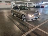 Mercedes-Benz Mercedes-benz E500 Neu Tüv - gebrauchte Mercedes-Benz E 500 aus dem Jahr 2003