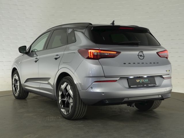 Grandland GSe PHEV 4X4 AT+AHK+NACHTSICHT+NAVI+36