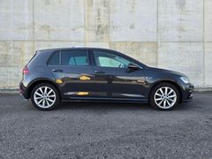 VW Golf VII R-line 2.0TDI 150PS DSG Navi AHK LED
