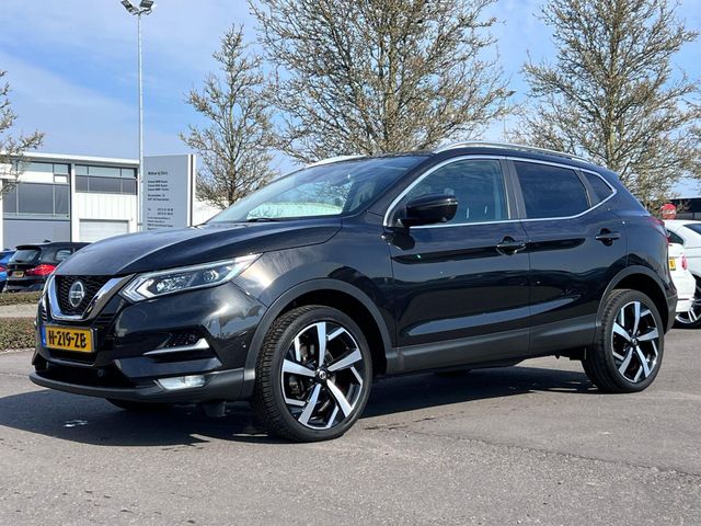 Nissan Qashqai 1.3 DIG-T Tekna | 360 cam | Panodak | St