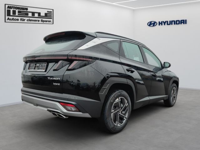 Fahrzeugabbildung Hyundai Tucson MY25 HEV 1.6 T-GDI (215PS)  Select+Design