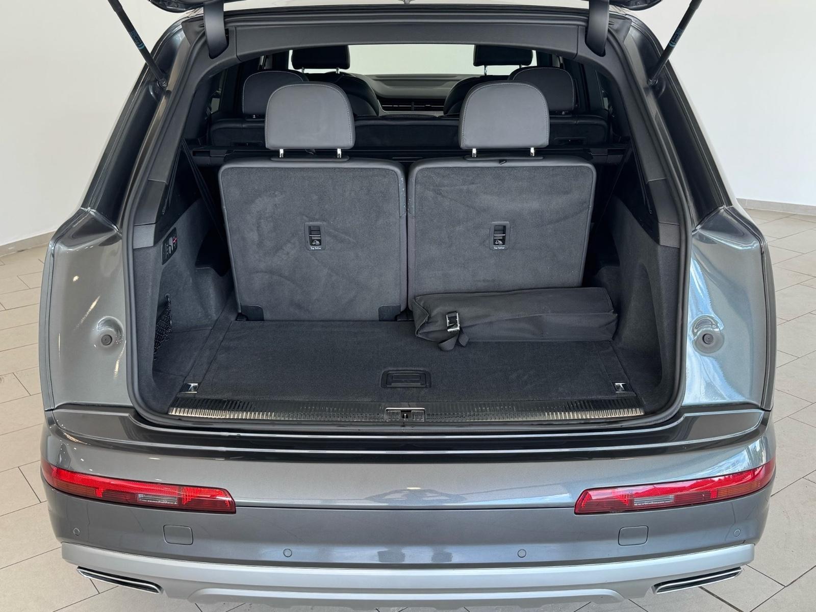 Audi Q7 3.0 TDI Quattro S-Line 7-Sitzer|PANO|1-HAND|
