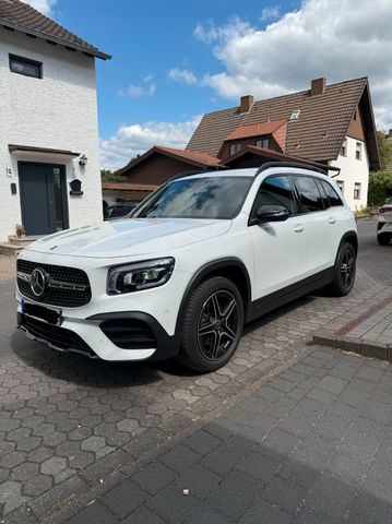 MERCEDES-BENZ GLB 200 zu verkaufen - Top Zustand!