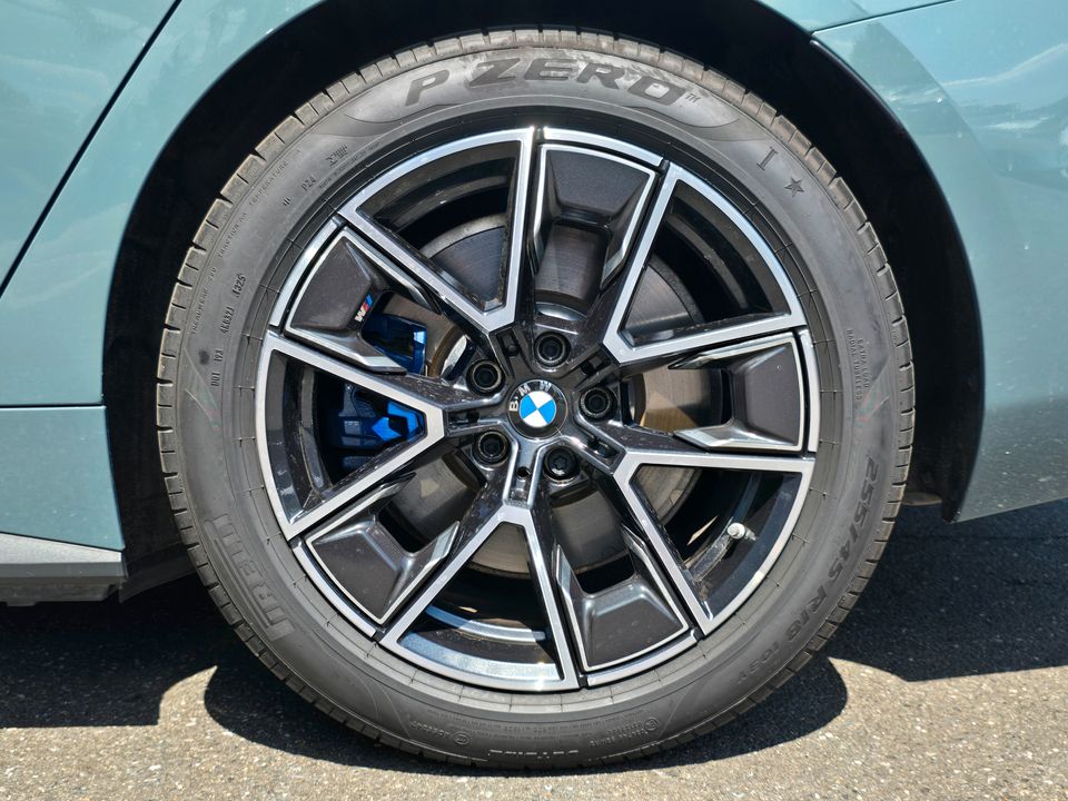 BMW i4 - Bild 7