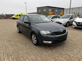 Skoda Rapid Spaceback 1.4TDI 90PS DSG/TÜV 02-27 - Skoda Rapid mit Diesel-Antrieb: Automatik