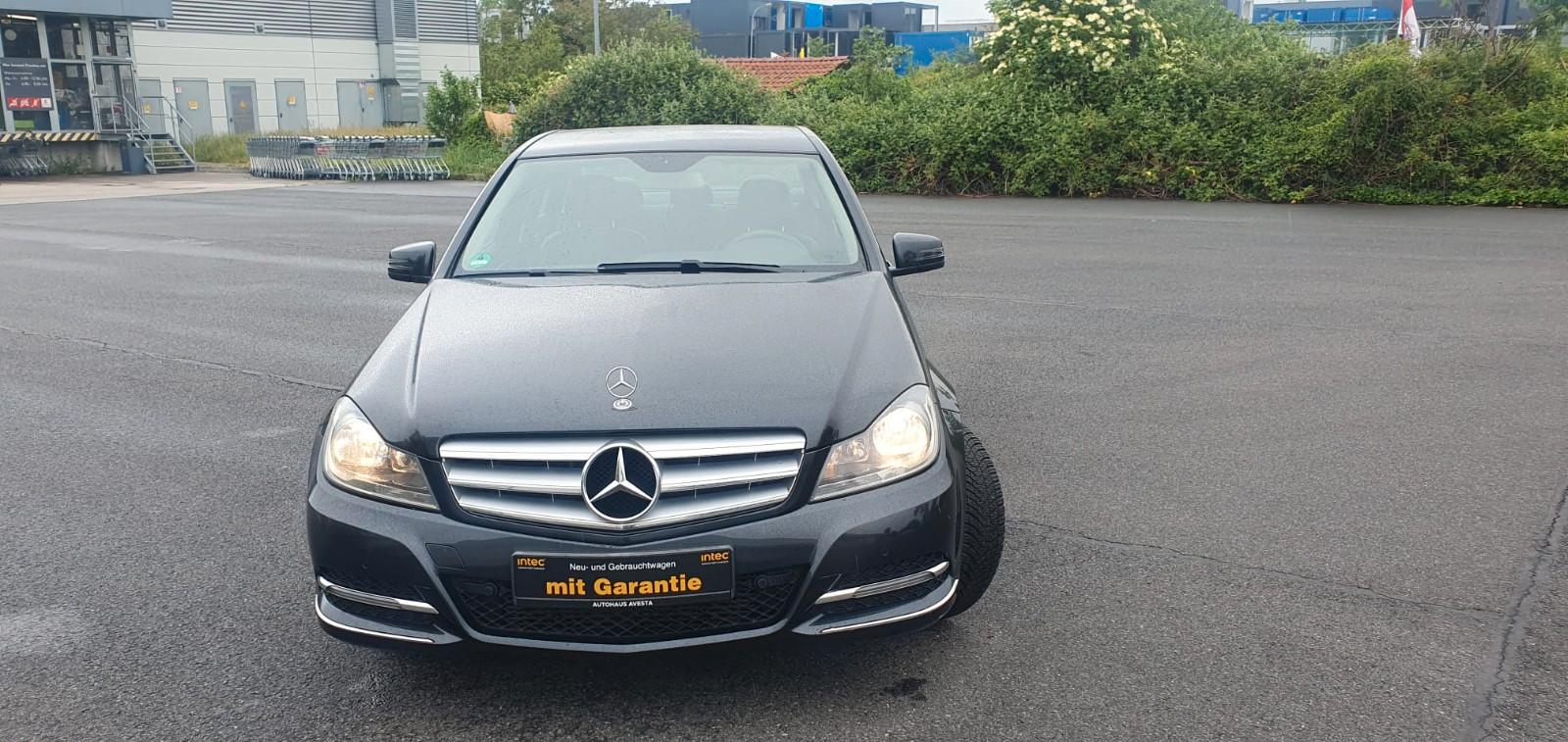 Mercedes-Benz C 180 C Limousine C 180 CGI BlueEfficiency