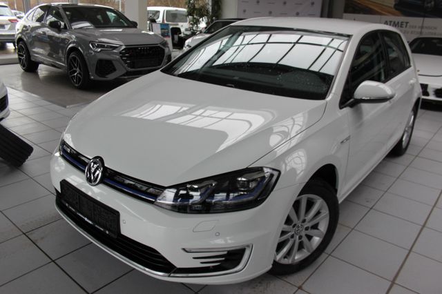 Volkswagen EGolf VII Lim/WRMPE/CCS/STZHZ/NAVIPRO/L&S/LED/AL