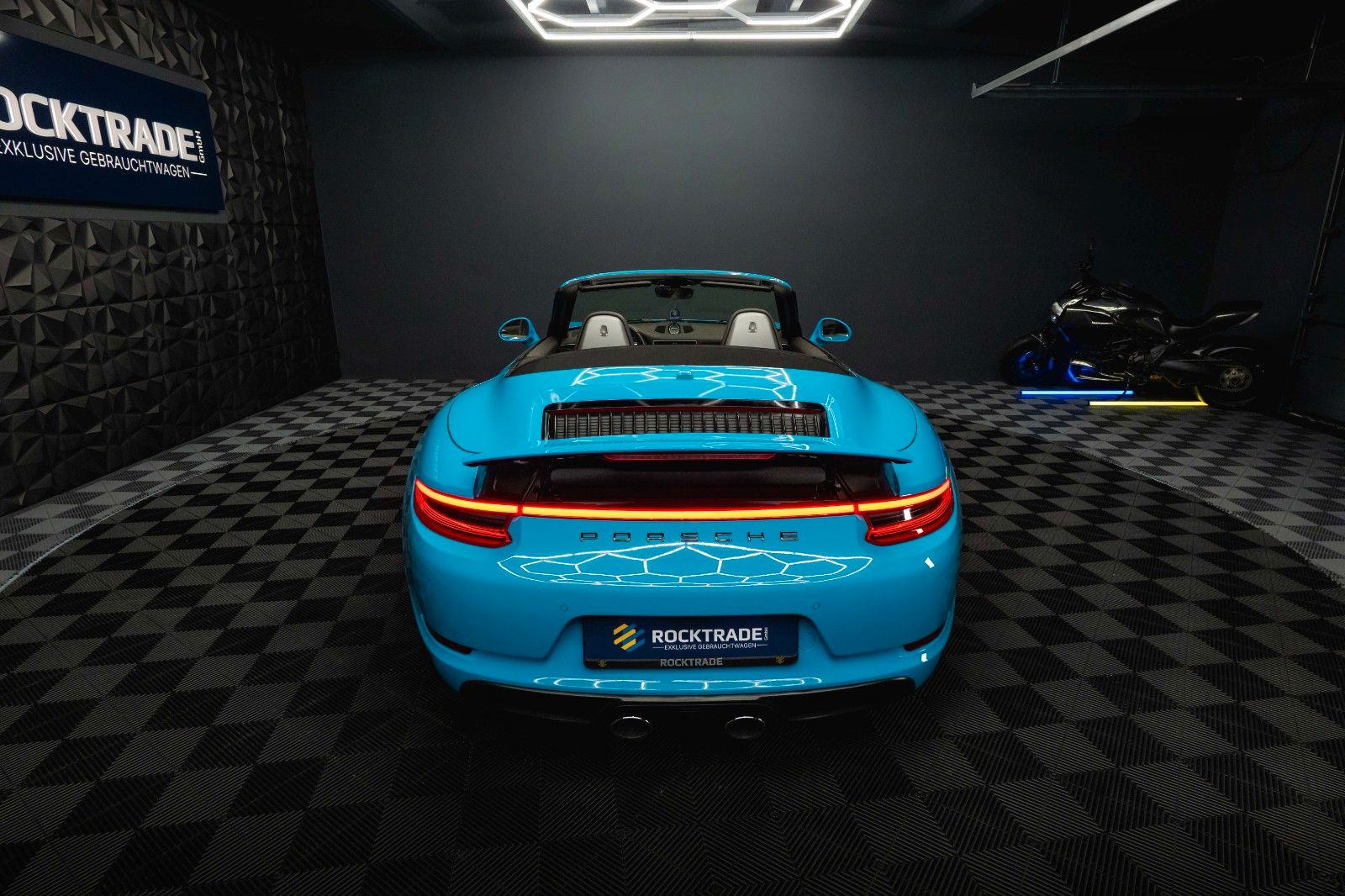 Fahrzeugabbildung Porsche 991.2 911 Carrera 4 S GTS Cabrio *Lift*Keramik*