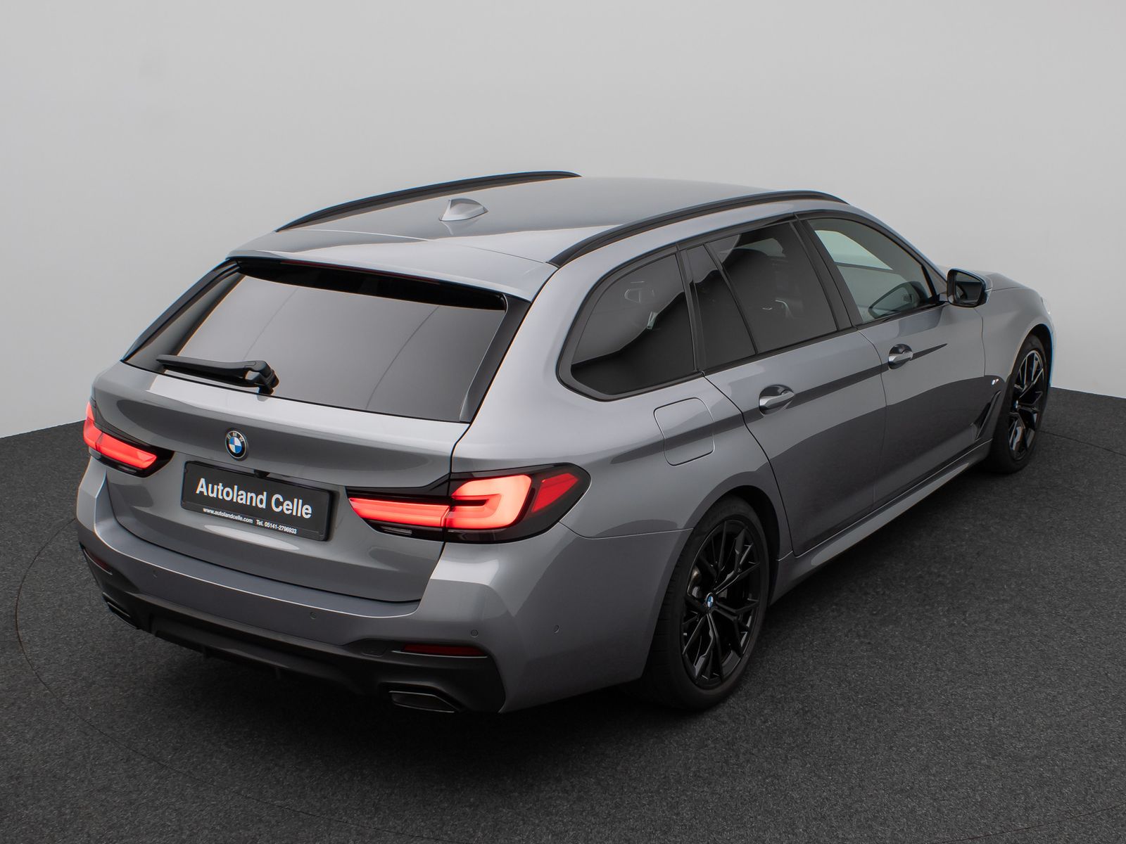 Fahrzeugabbildung BMW 530i M Sport Kamera DAB CockPitPro Komfort Alarm