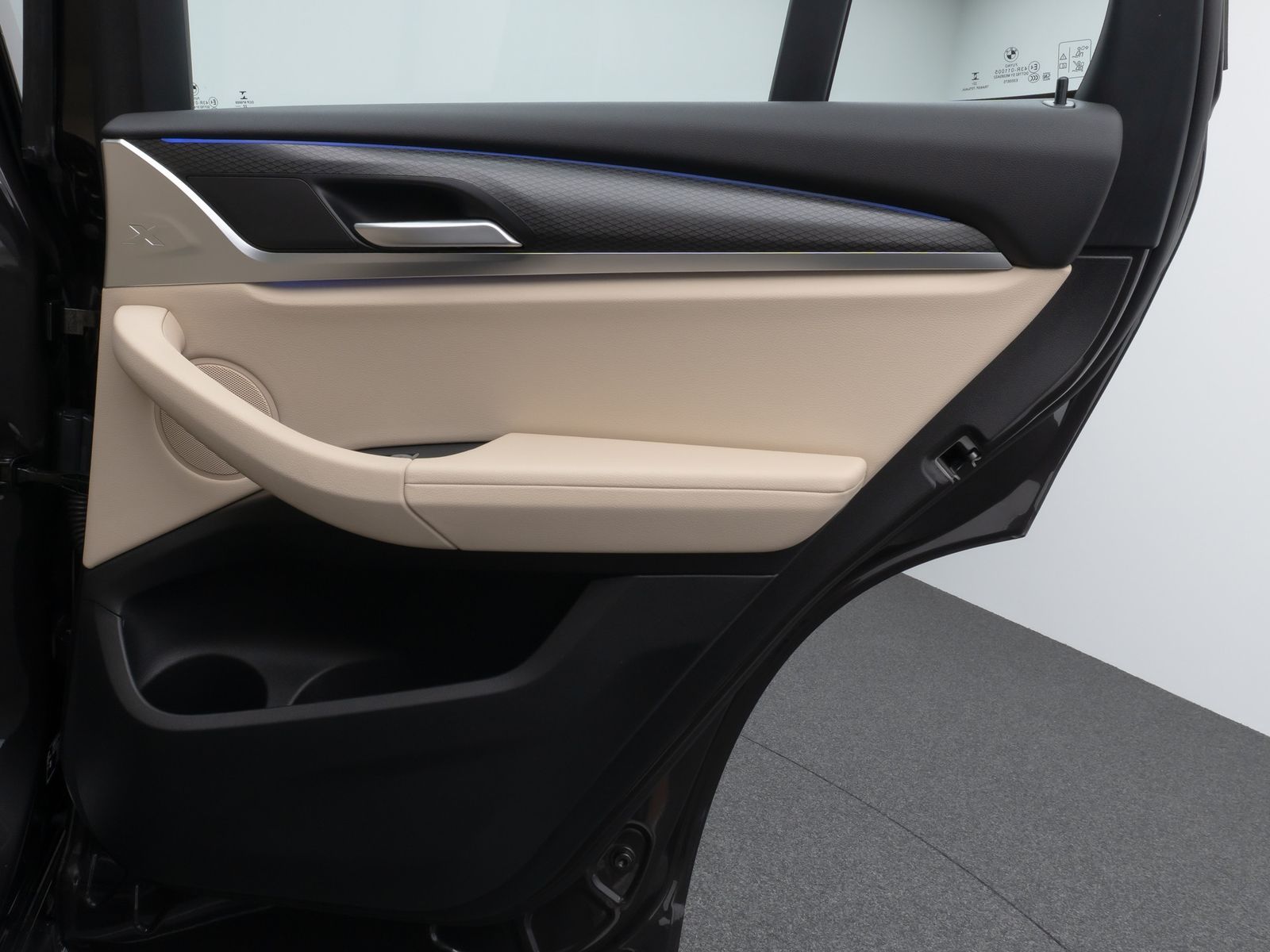 Fahrzeugabbildung BMW X3 xD20d  M Sport Laser Panorama 360°HUD DAB 19"