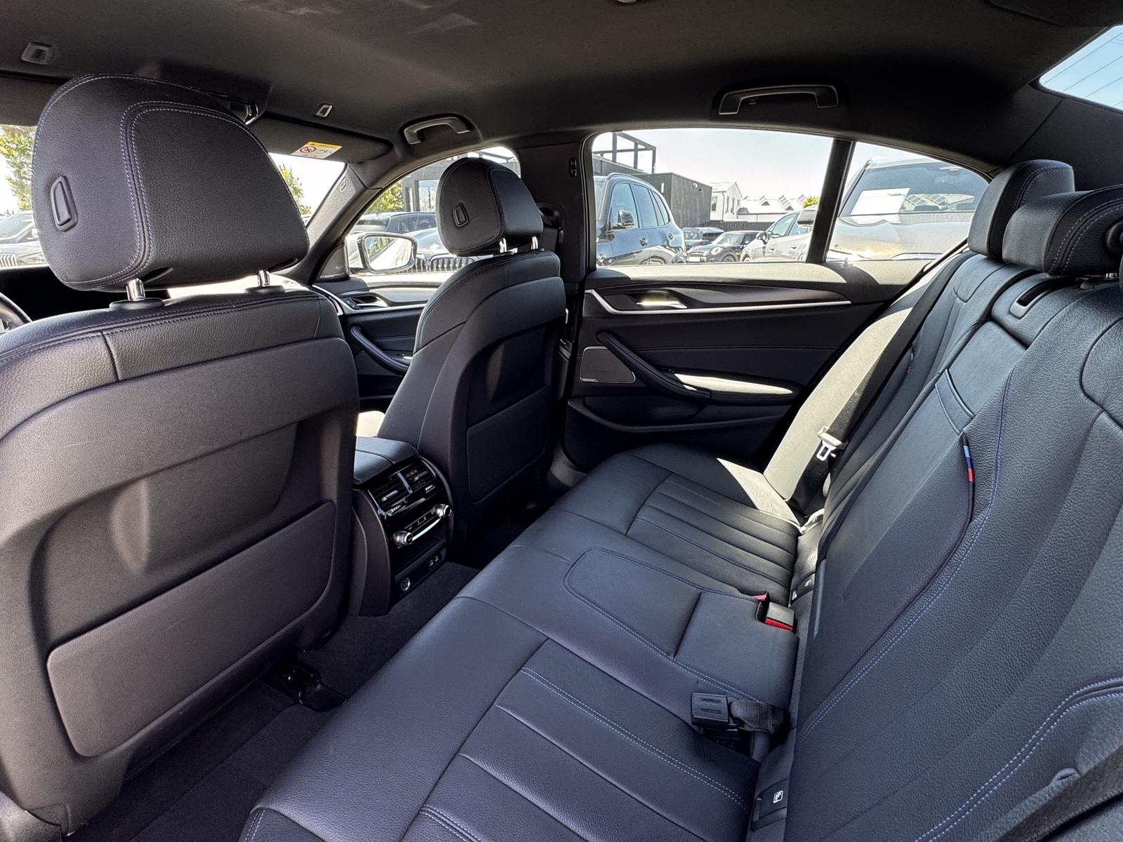 BMW M550i xDrive Limousine Harman Memory DAB