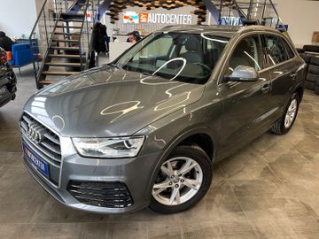 Audi Q3 sport quattro *NAVI*KAMERA*AHK*BI-XENON*