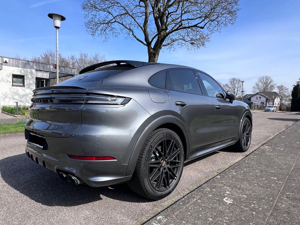 Image of Porsche Cayenne