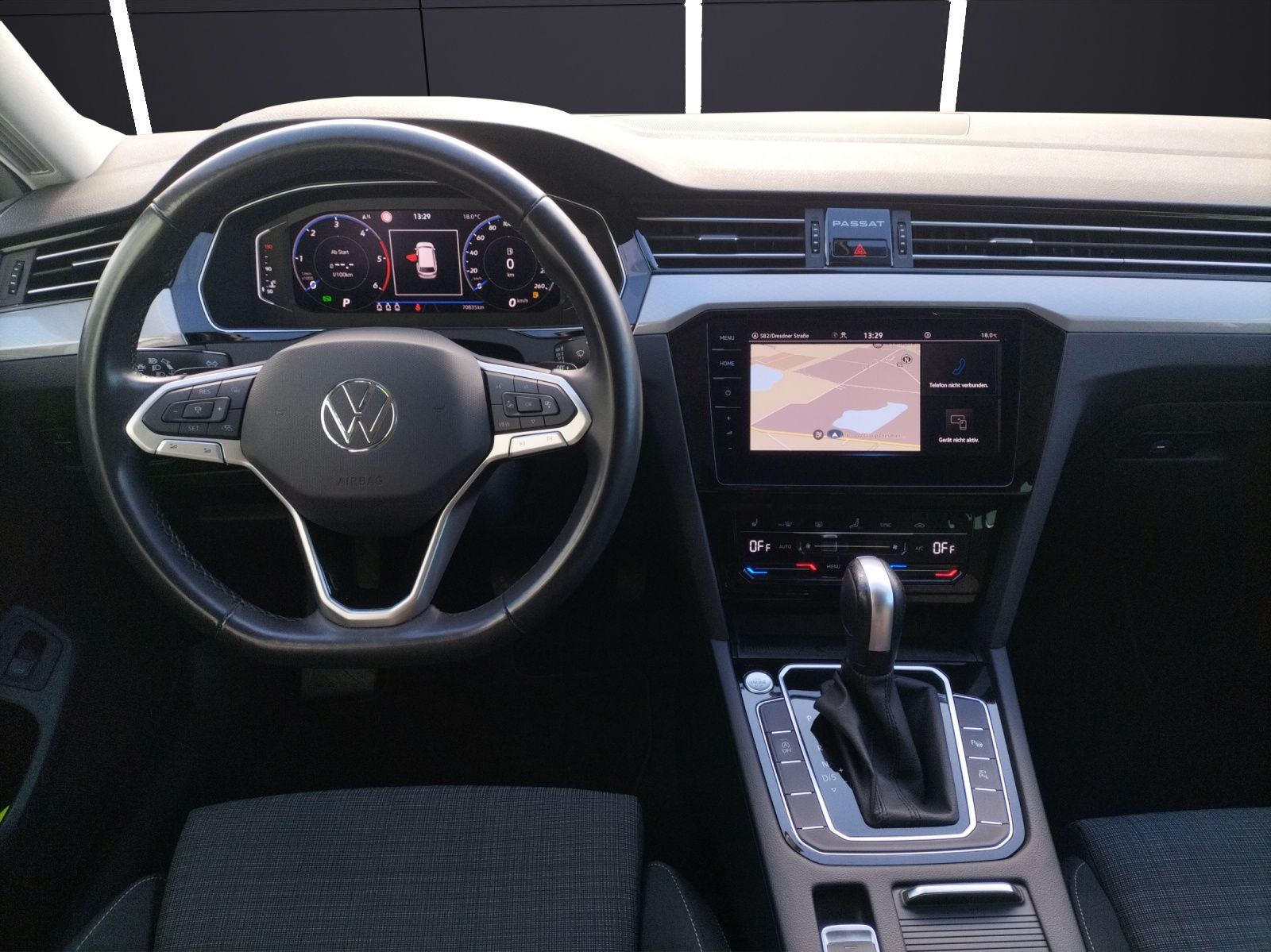 Fahrzeugabbildung Volkswagen Passat Variant TDI Business DSG Matrix AHK Navi