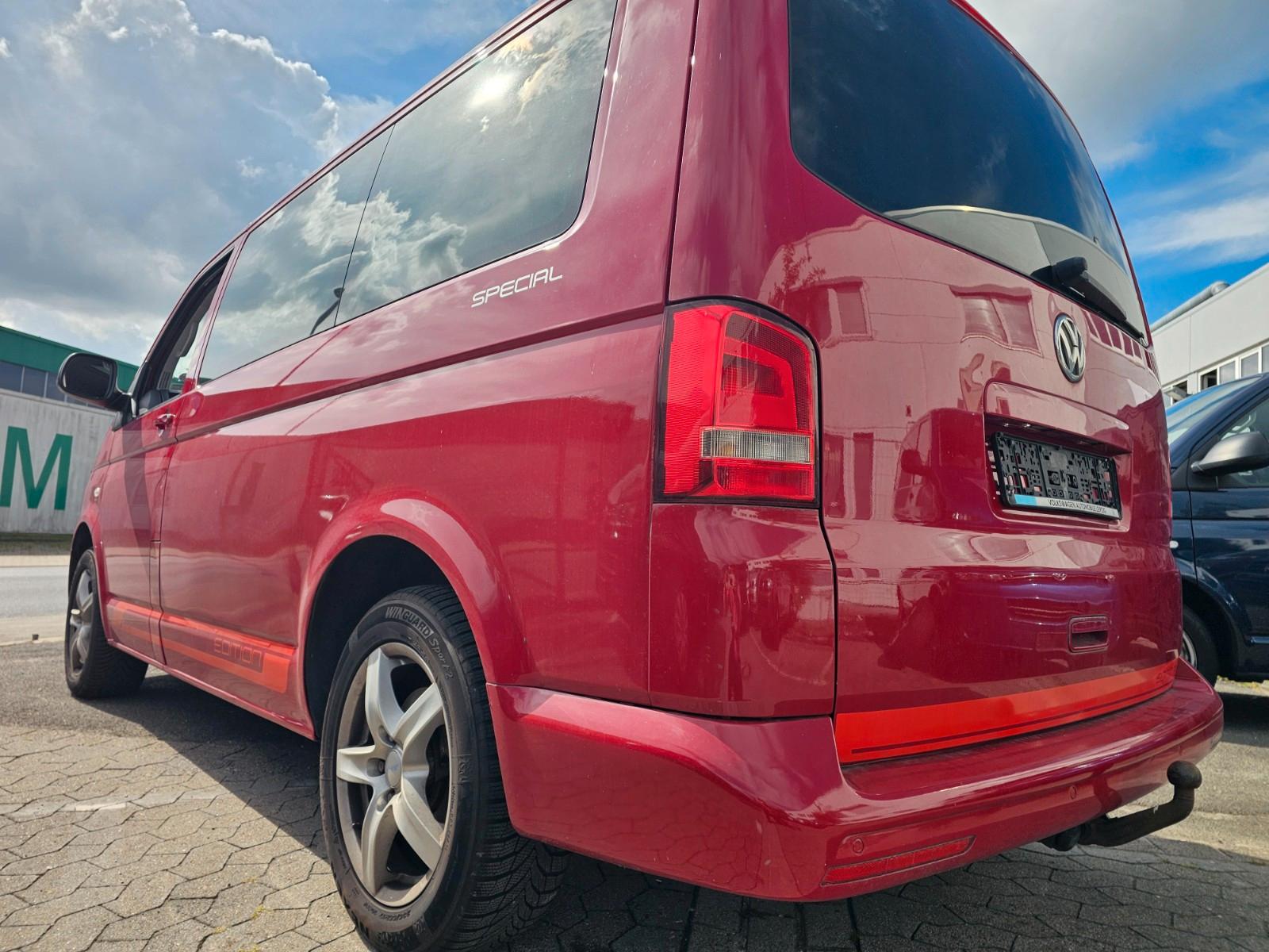 VOLKSWAGEN T5 MULTIVAN 2.0 TDI 140CH - BVM - CHAUFFAGE AUXILLIAIRE - TOIT OUVRANT - 1ERE MAIN - DISTRIBUTION NEUVE