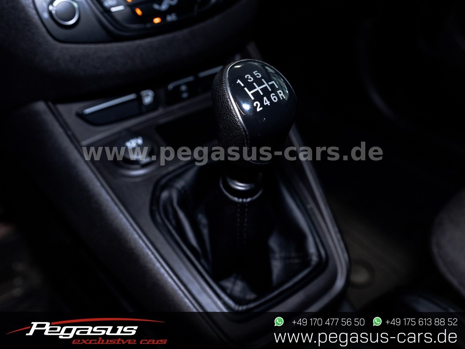 FORD Transit Courier - 19