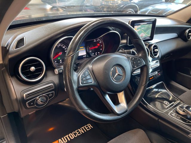 Mercedes-Benz C180 CGI Limousine Avantgarde*NAVI*LED*TEILLEDER