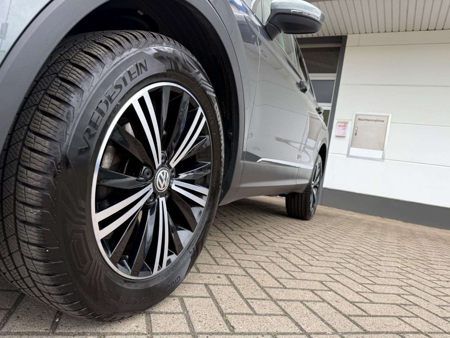 VW Tiguan Join Start-Stopp 4Motion 2.0 TDI BMT EU6d - Image 10