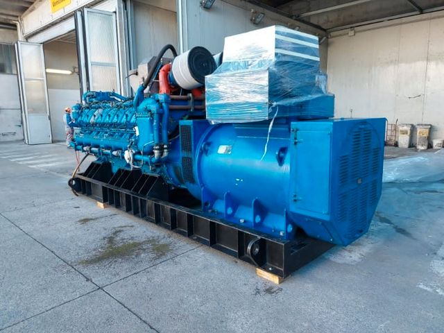 Altele Deutz 2000 kVA Stromaggregat Stromerzeuger