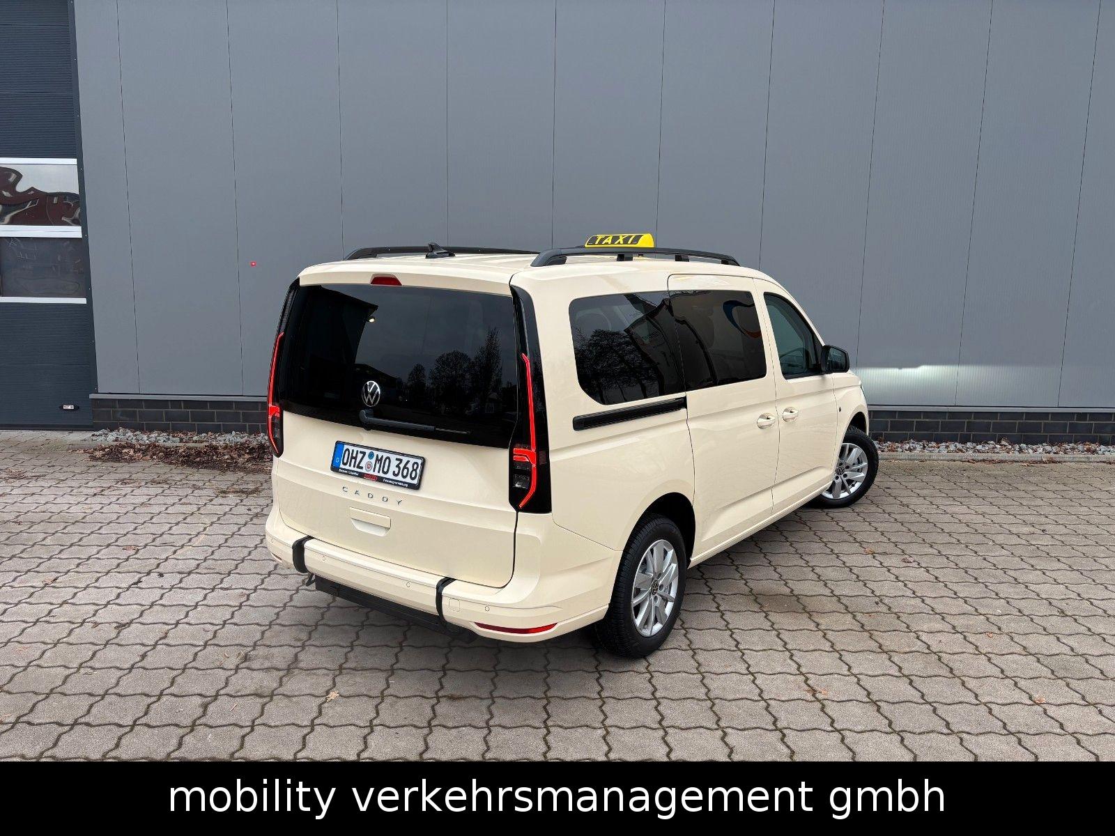 Volkswagen Caddy Life Maxi DSG Taxi Rollstuhl LED 7-Sitzer