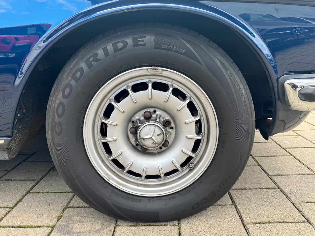 Mercedes-Benz CE 280