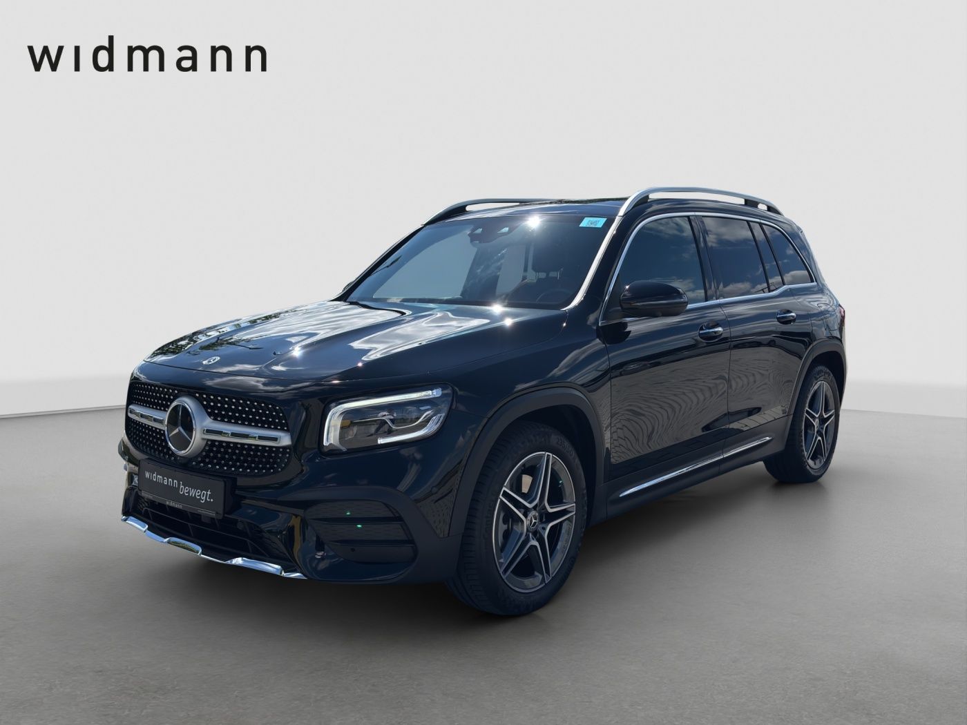 MERCEDES-BENZ GLB 250 4M *AMG*AHK*Panorama*Sitzklima*Multibeam
