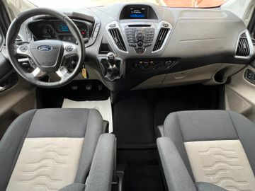 Ford Tourneo Custom - 10