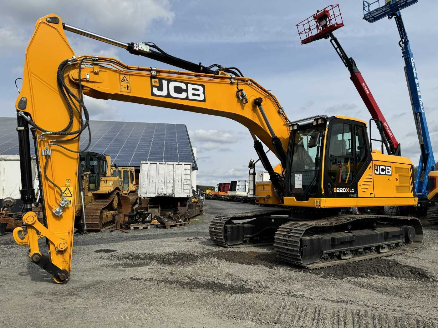 Fahrzeugabbildung JCB 220X LC / DEMO / nur 70h / 2022 / X-Line PRO