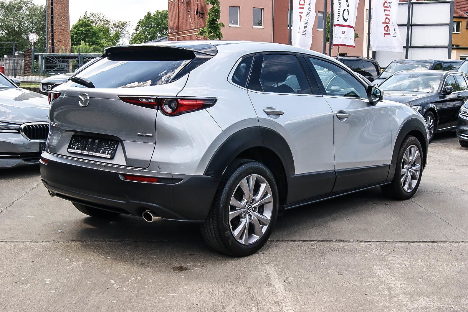 Fahrzeugabbildung Mazda CX-30 2.0 SKYACTIV-G M Hybrid DESIGN HEADUP LED