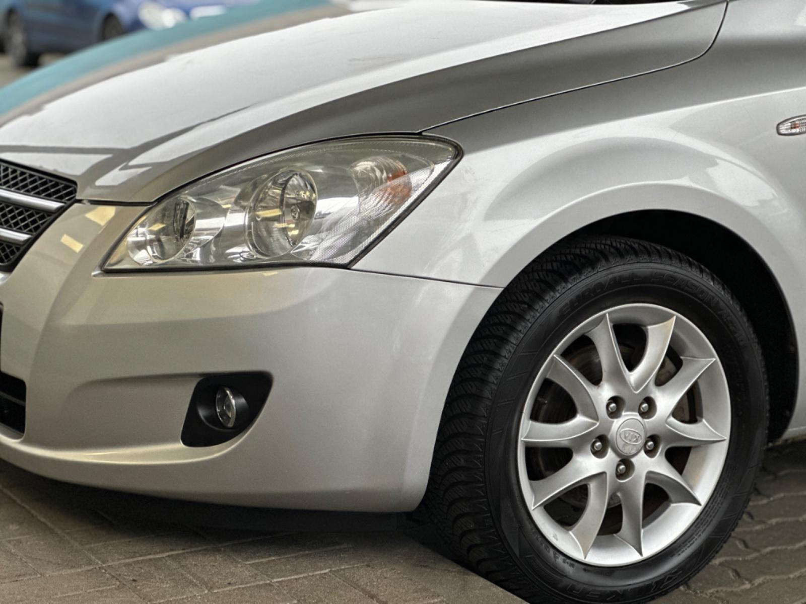 Kia cee'd 2009 — photo 41