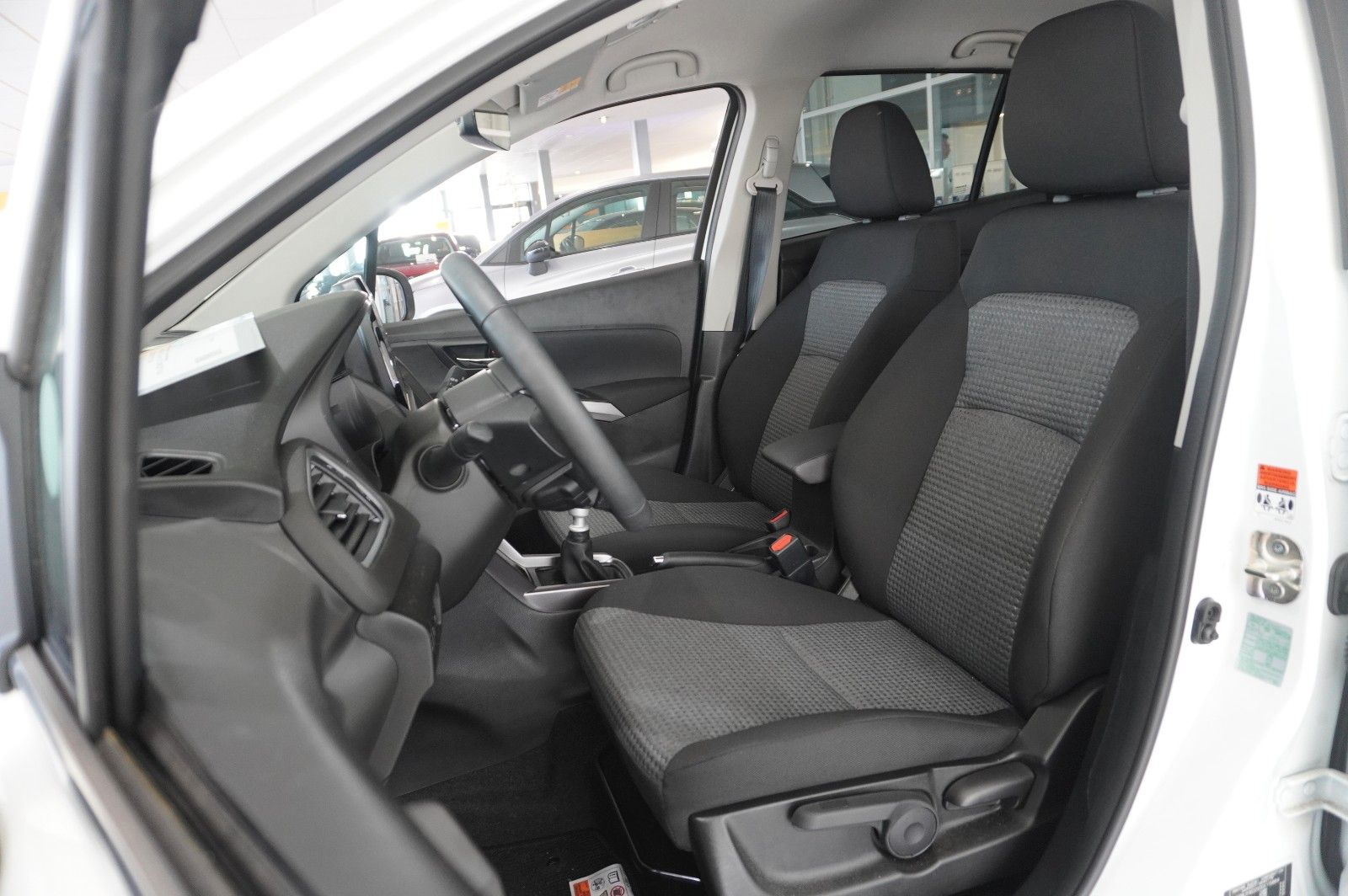 Fahrzeugabbildung Suzuki (SX4) S-Cross 1.4 COMFORT NAVI/LED/KAMERA/SH/DAB