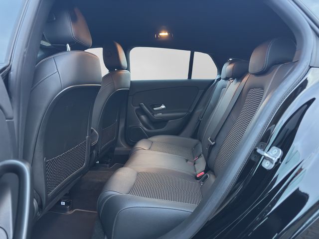 Fahrzeugabbildung Mercedes-Benz CLA 250 Shooting Brake e Navi+CarPlay+Spur+AHK