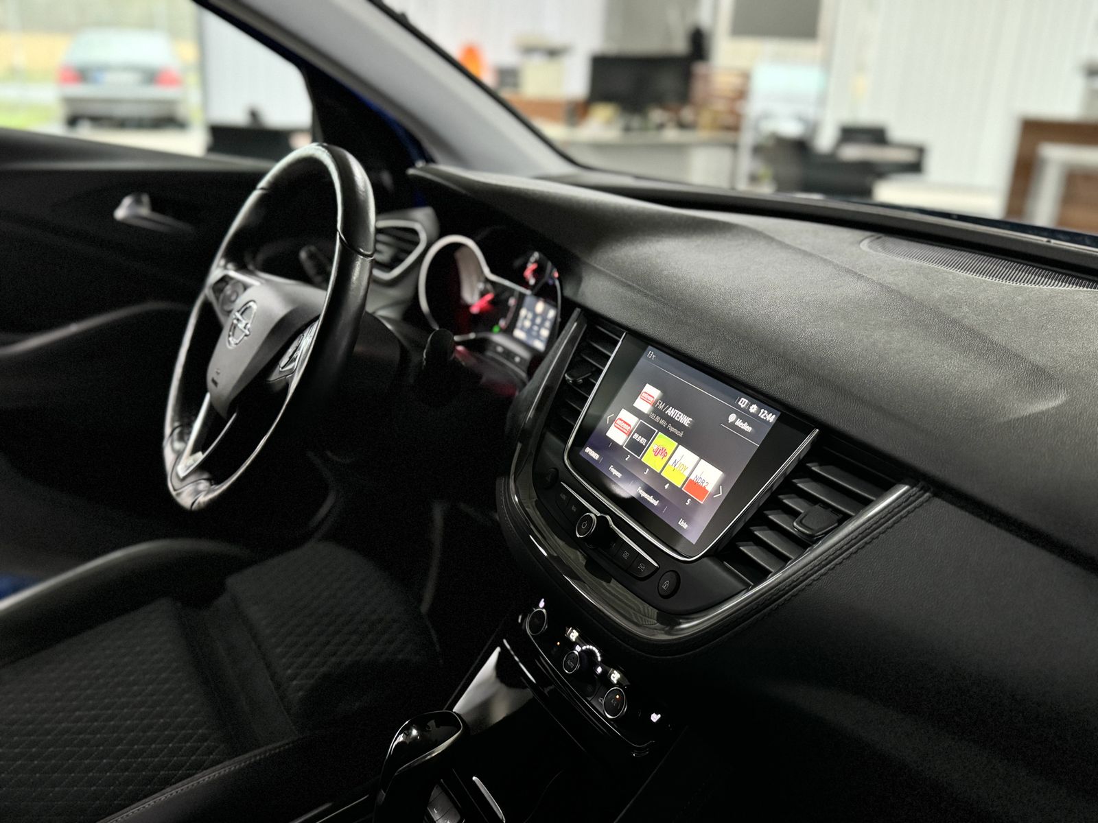 Fahrzeugabbildung Opel Grandland X Grandland (X) 360°Bi-Xenon Navi Sitz