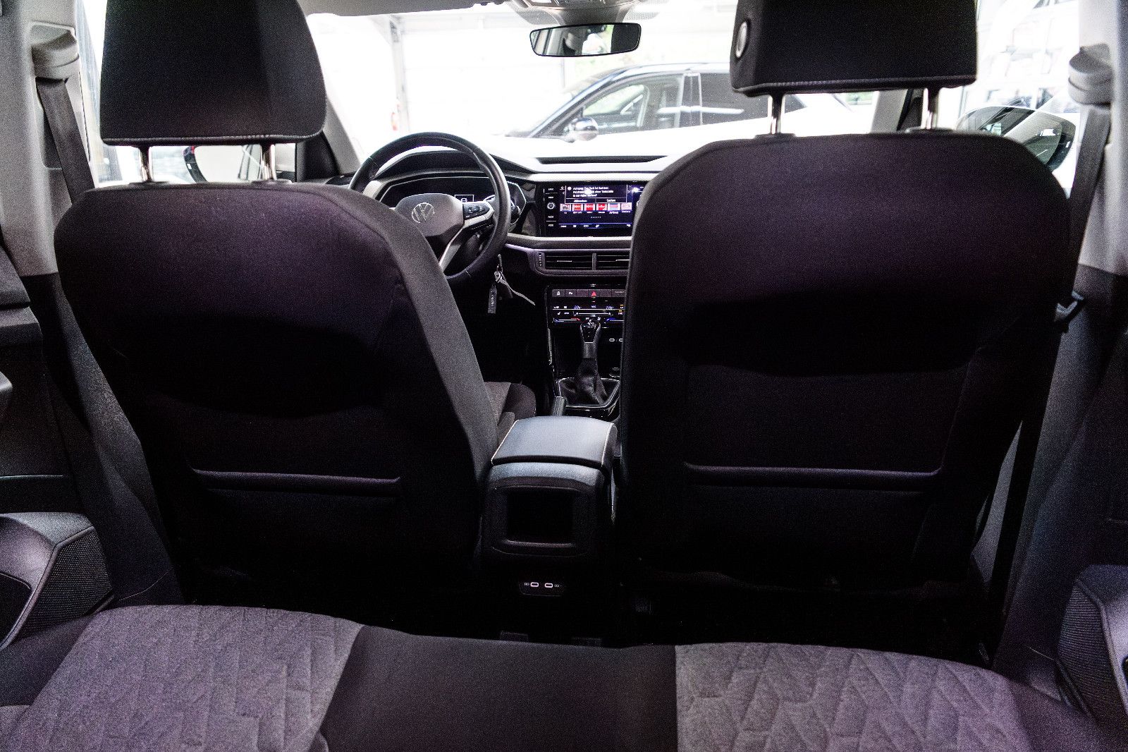 Fahrzeugabbildung Volkswagen T-Cross Move+AHK+GJR+NAVI+SHZ+ALU+ACC+DAB