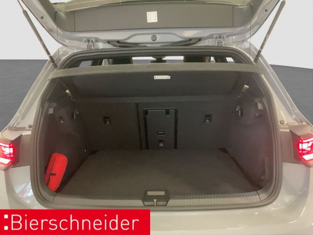 Volkswagen Golf 8 GTI 2.0 TSI DSG Black 19 AHK MATRIX PANO foto 22