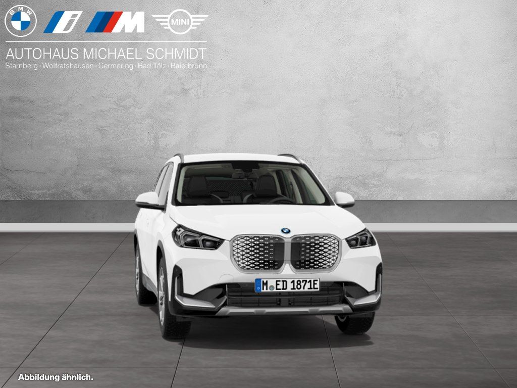 BMW iX1 - Bild 10