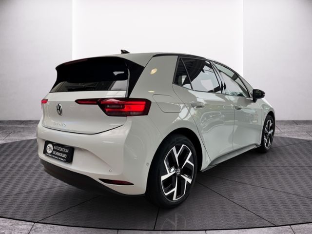 Fahrzeugabbildung Volkswagen ID.3 Neo 58 kWh STYLE NAV PANO AHK