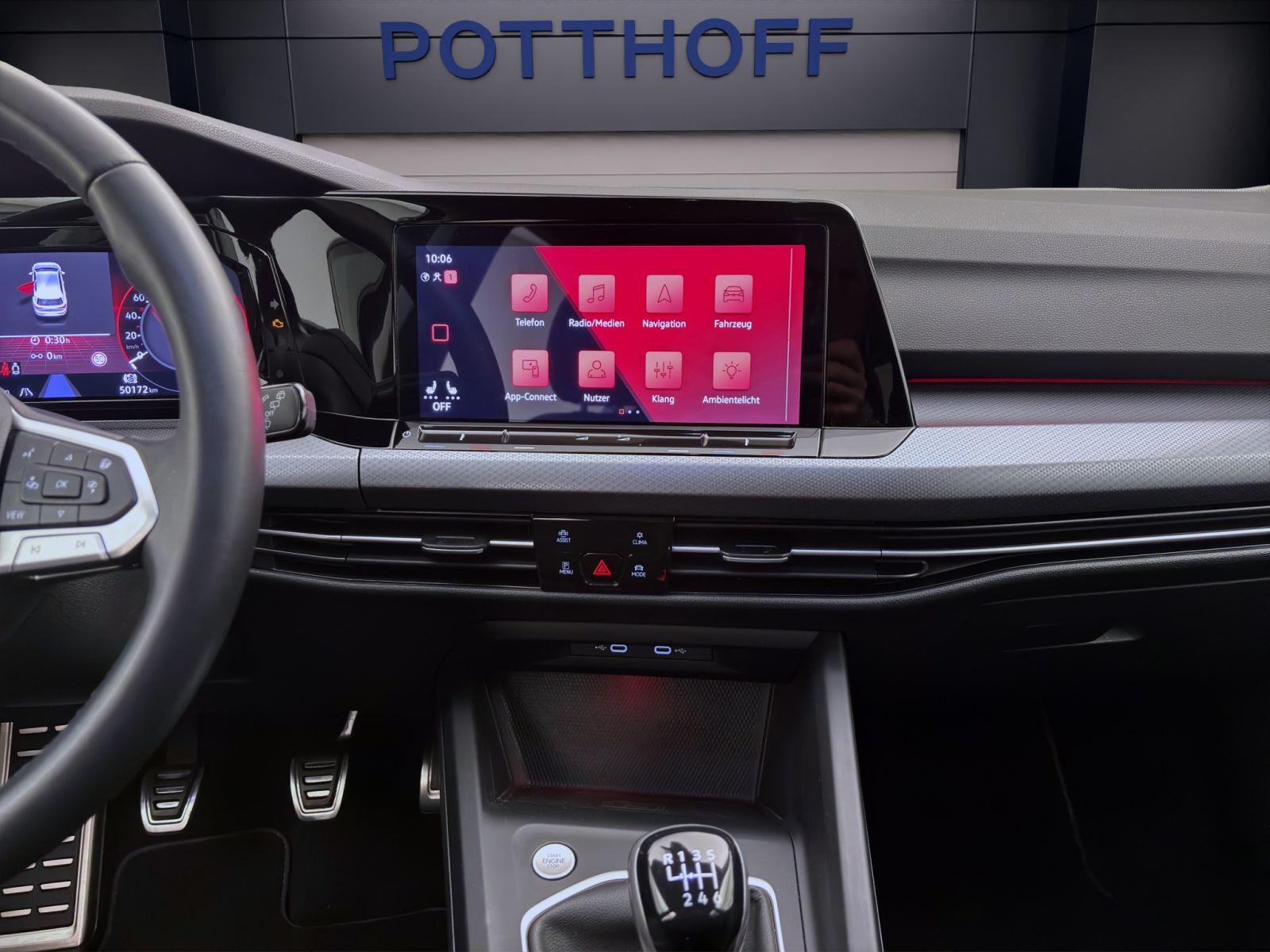 Volkswagen Golf 1.5 TSI ACTIVE STDHZG NAVI HuD SITZHZG