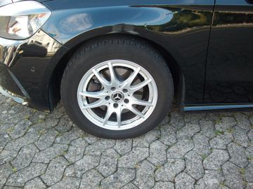 Bild 17 Mercedes-Benz A 180 Style Alu Klima PDC+Kam+Parkassi SHZ Navi