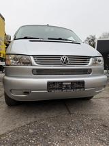Volkswagen T4 Caravelle 2,5-l-Diesel TDI 75kW Standard - silberne Volkswagen T4 Caravelle
