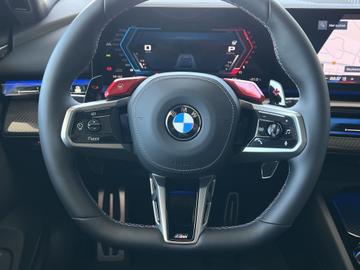 2026 BMW M5 — миниатюра 12