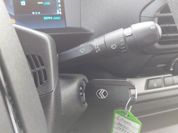 Citroën Jumpy Standard BlueHDi 145 AHK°Navi°LED°TWA°RFK