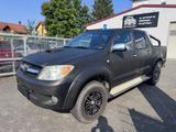 Toyota Hilux Double Cab Sol 4x4-schwarz matt - Toyota Hilux in Frankfurt (Main)